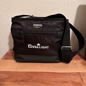 Igloo Insulated Coors Light Black Cooler Bag NWT